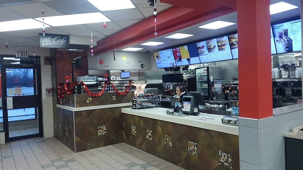 McDonalds | cafe | 89 W North Ave, West Chicago, IL 60185, USA | 6302934986 OR +1 630-293-4986