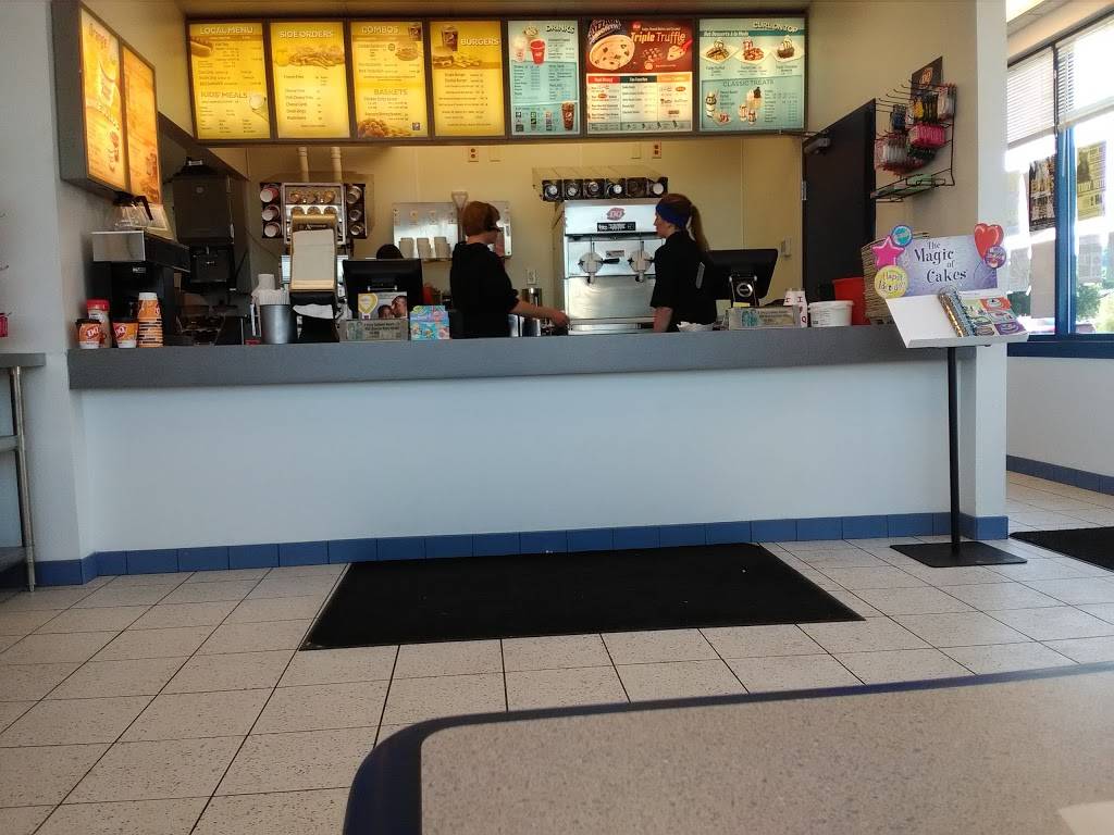 Dairy Queen Store | restaurant | 914 W Wisconsin, Sparta, WI 54656, USA | 6082699191 OR +1 608-269-9191