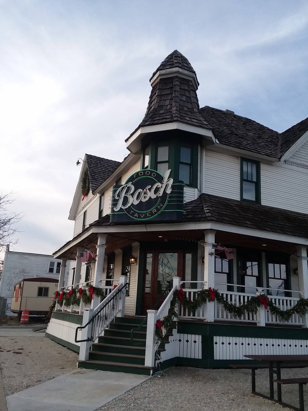 The Bosch Tavern | restaurant | 5871 S 108th St, Hales Corners, WI 53130, USA | 4144271400 OR +1 414-427-1400