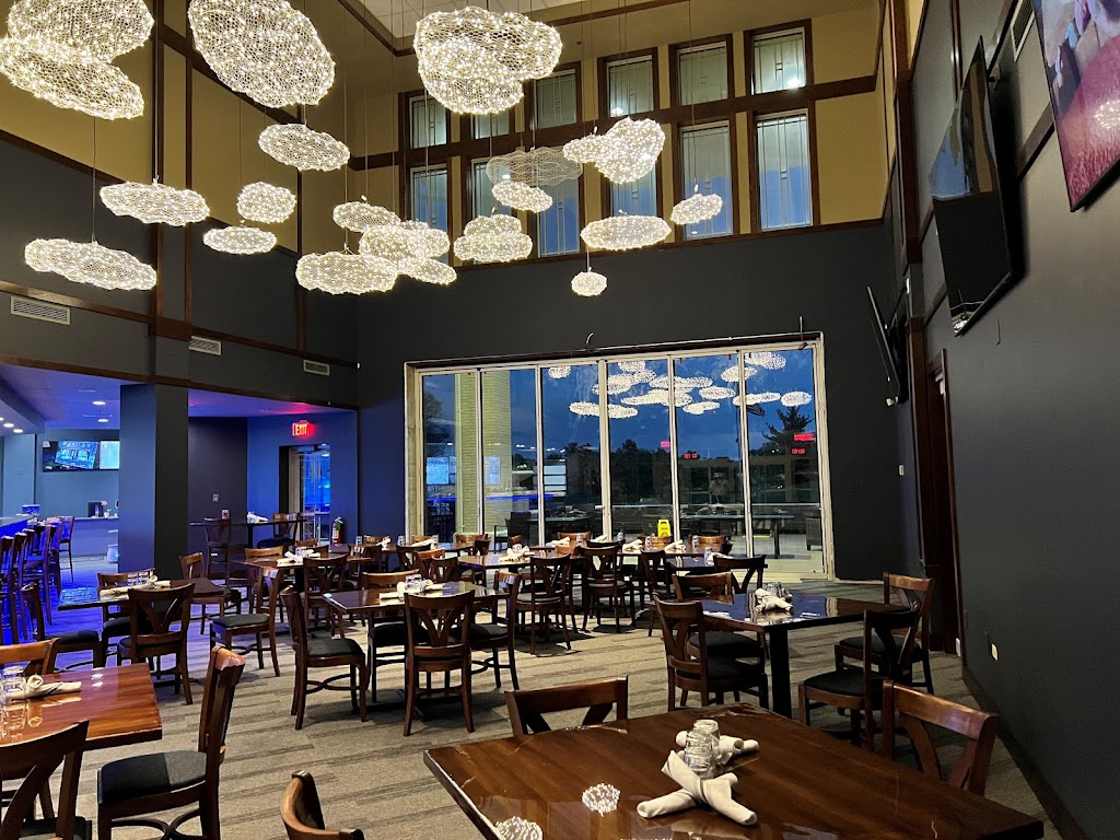 Vin90 Kitchen and Bar | restaurant | 401 Half Day Rd, Buffalo Grove, IL 60089, USA | 2246760692 OR +1 224-676-0692