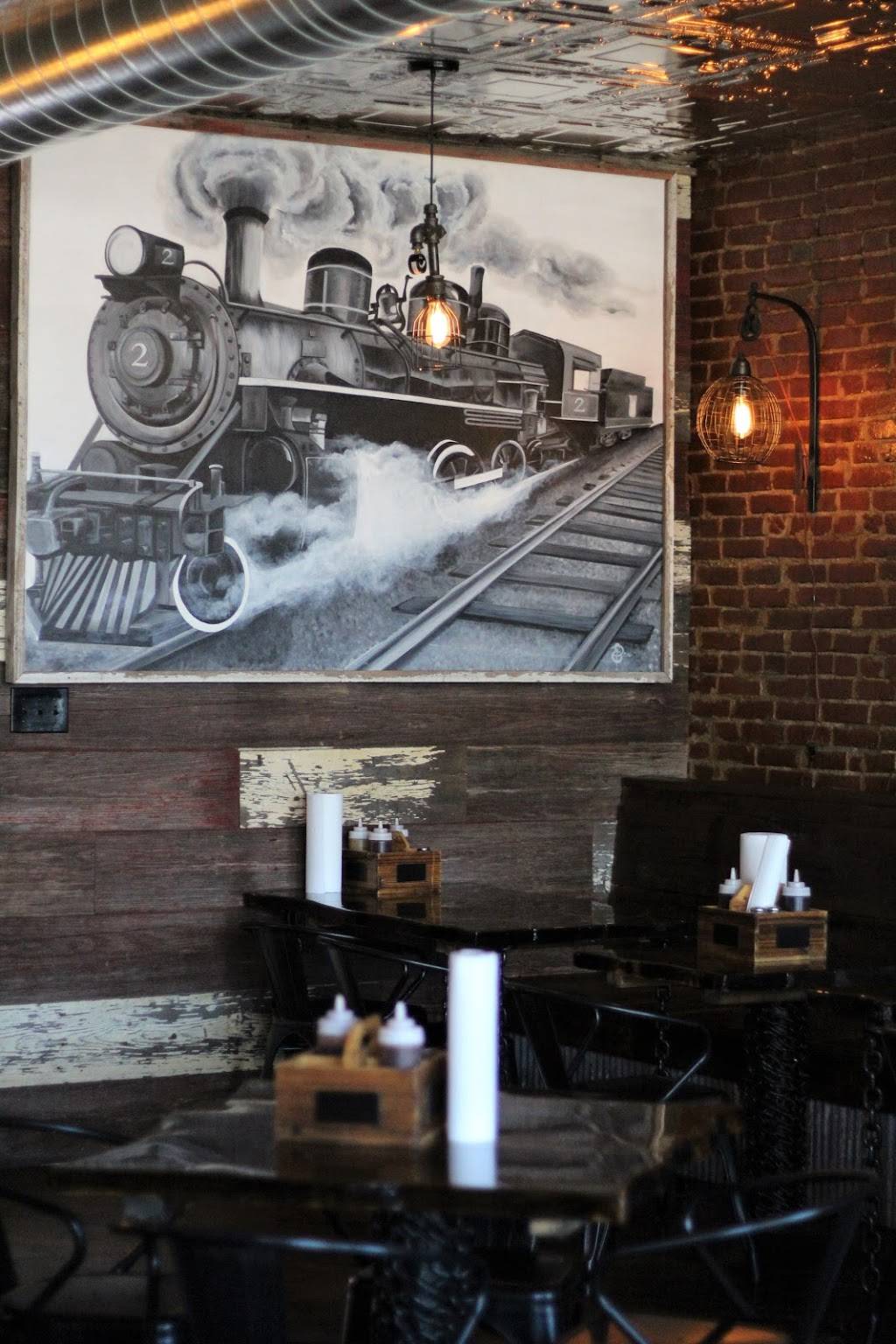 Old Town Smokehouse | restaurant | 2 E Main St, Wentzville, MO 63385, USA | 6368560193 OR +1 636-856-0193