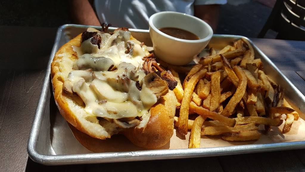 Stuttgarden Tavern | restaurant | 111 23rd St, Galveston, TX 77550, USA | 4094974972 OR +1 409-497-4972