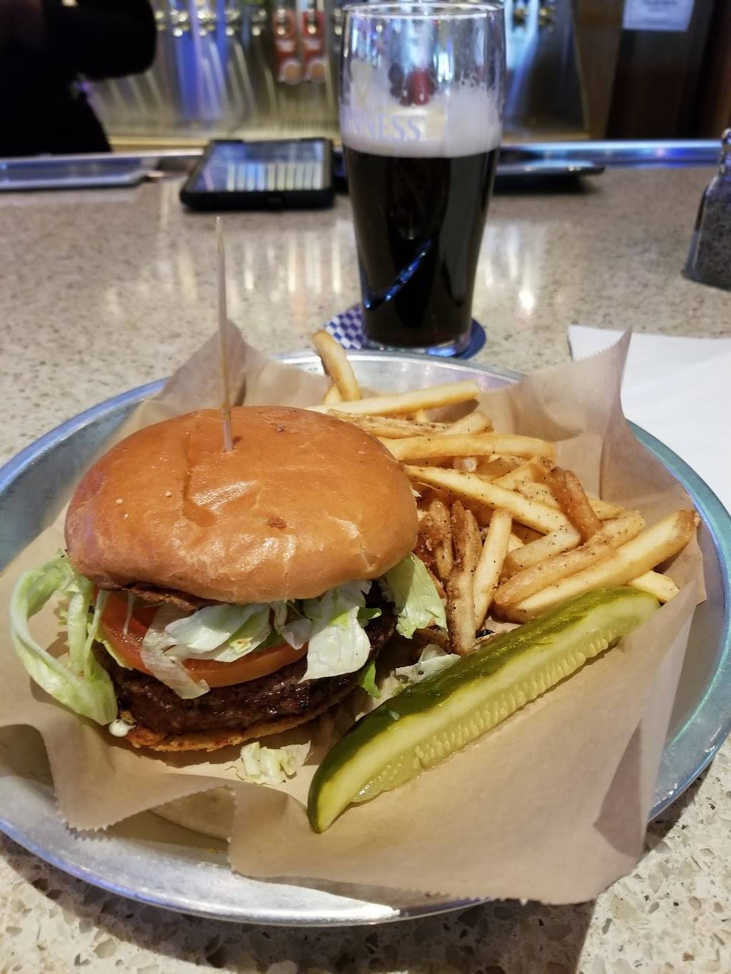 Taco Mac | restaurant | 2630 Holcomb Bridge Rd, Alpharetta, GA 30022, USA | 4048013606 OR +1 404-801-3606