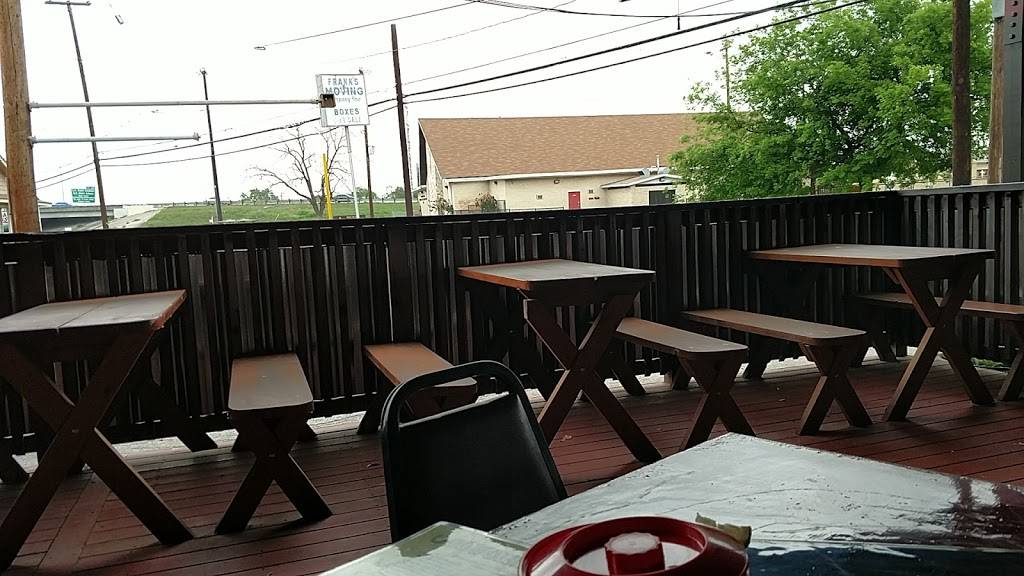 Cowgirls Cafe | restaurant | 2543 Goliad Rd, San Antonio, TX 78223, USA | 2103373841 OR +1 210-337-3841