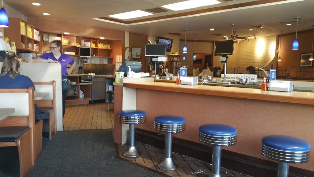 Skyline Chili | restaurant | 10869 Montgomery Rd, Cincinnati, OH 45242, USA | 5134894404 OR +1 513-489-4404