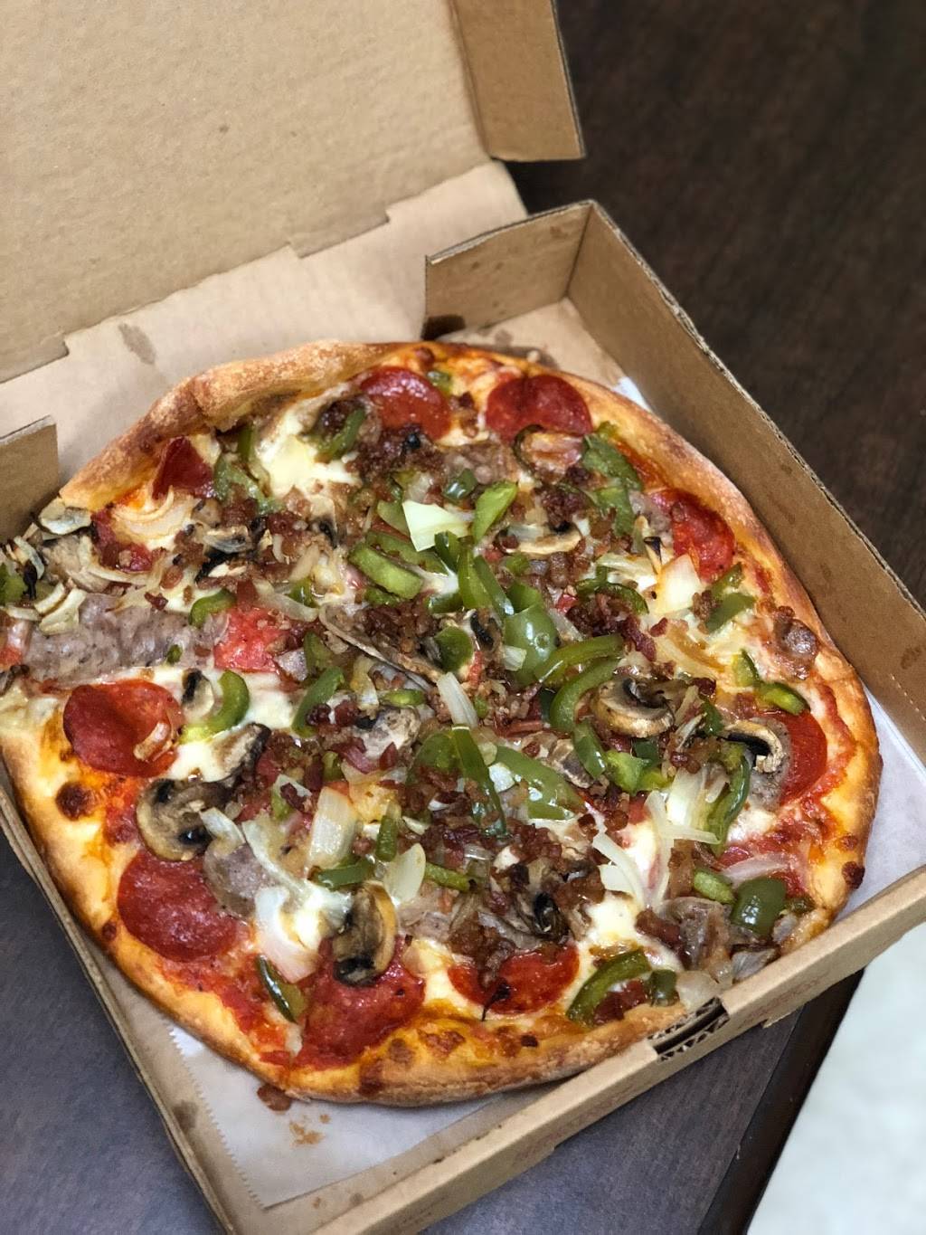 Castillos Ristorante & Pizzeria | restaurant | 975 Bacons Bridge Rd #156, Summerville, SC 29483, USA | 8438323330 OR +1 843-832-3330