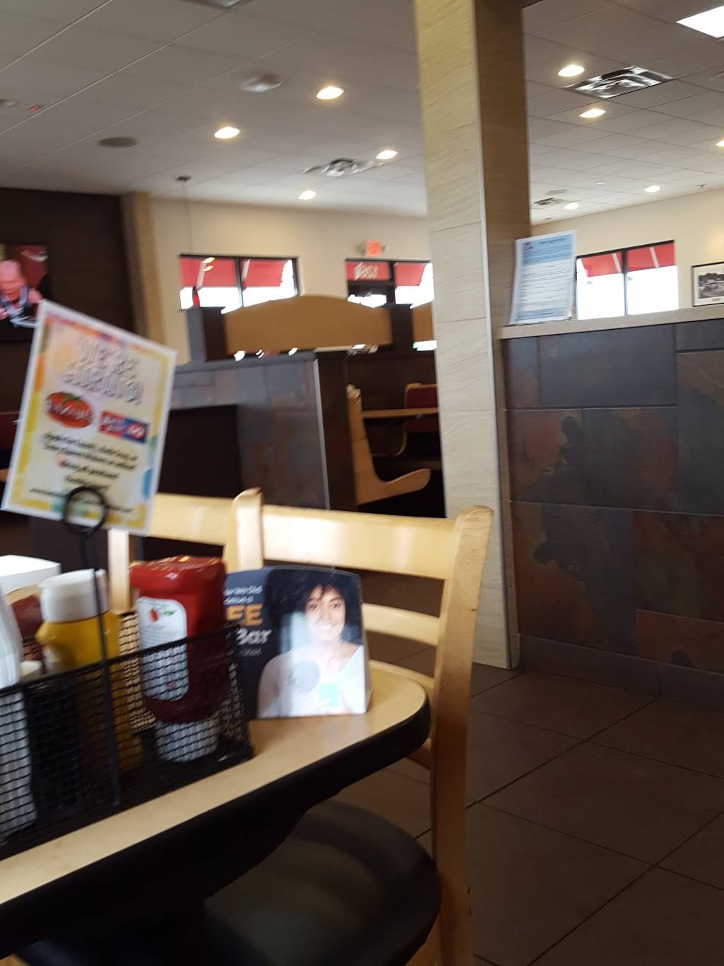 DQ Grill & Chill Restaurant | restaurant | 1260 E 16th St, Dubuque, IA 52001, USA | 5635560586 OR +1 563-556-0586