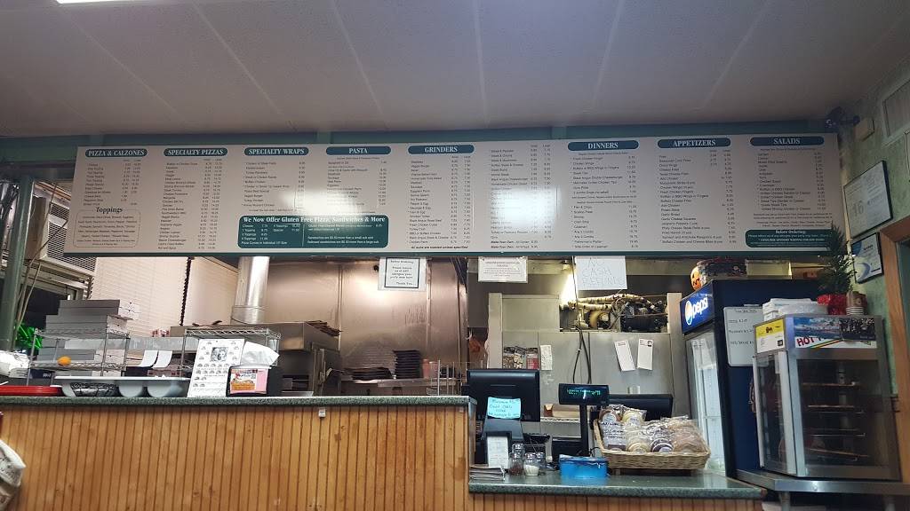 Libertys Famous Pizza | restaurant | 61 Nicholas Rd, Framingham, MA 01701, USA | 5088774400 OR +1 508-877-4400