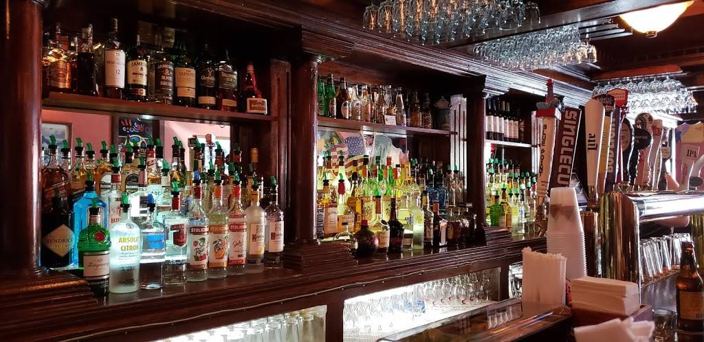 Irish Rover | restaurant | 3718 28th Ave, Long Island City, NY 11103, USA | 7182789372 OR +1 718-278-9372