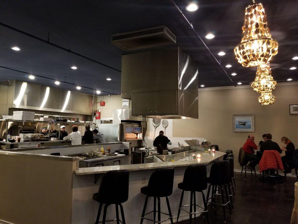 301 Downtown | restaurant | 301 Cotton Row, Cleveland, MS 38732, USA | 6625455187 OR +1 662-545-5187