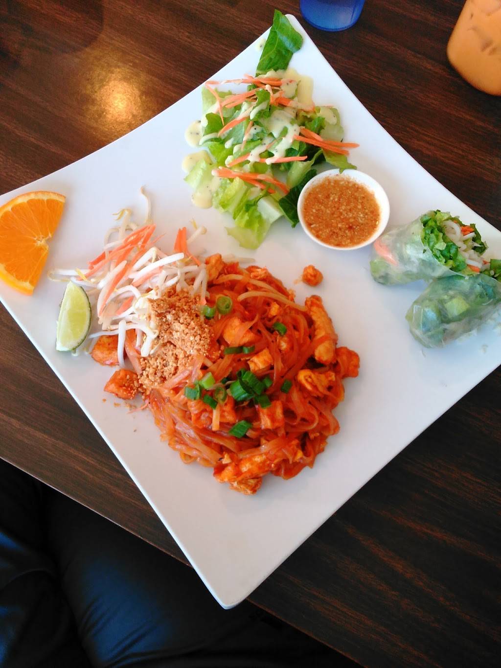 Rose Zapp Thai Cuisine | restaurant | 1811 23rd St E, San Pablo, CA 94806, USA | 5102156352 OR +1 510-215-6352