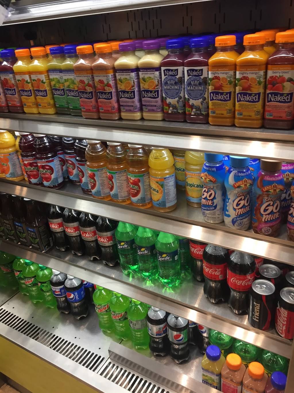 Green Market | meal takeaway | 10000 W OHare Ave, Chicago, IL 60666, USA | 7736866180 OR +1 773-686-6180