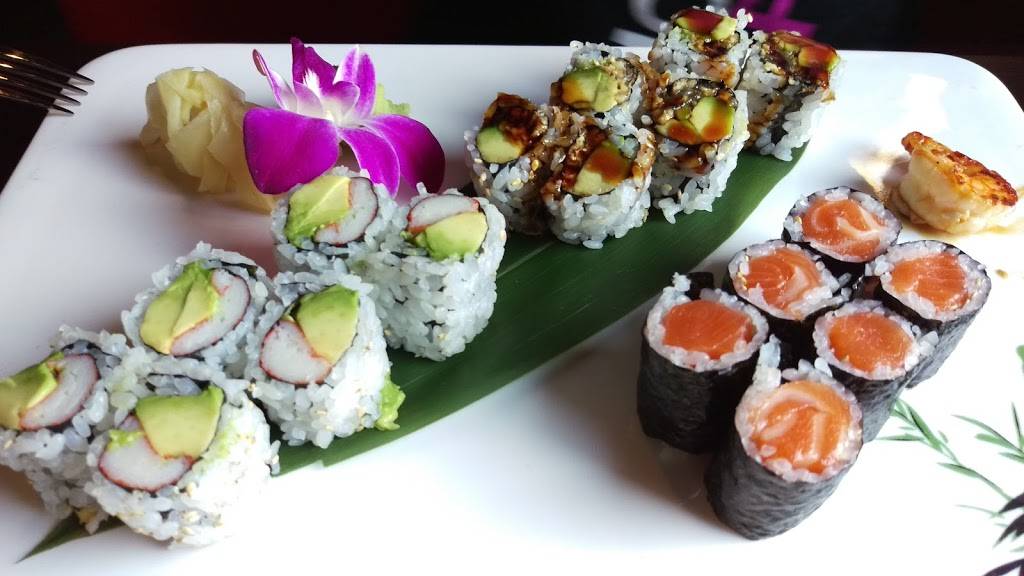 MOKO Japanese Steakhouse | restaurant | 2060 Woodbury Ave, Newington, NH 03801, USA | 6033747000 OR +1 603-374-7000