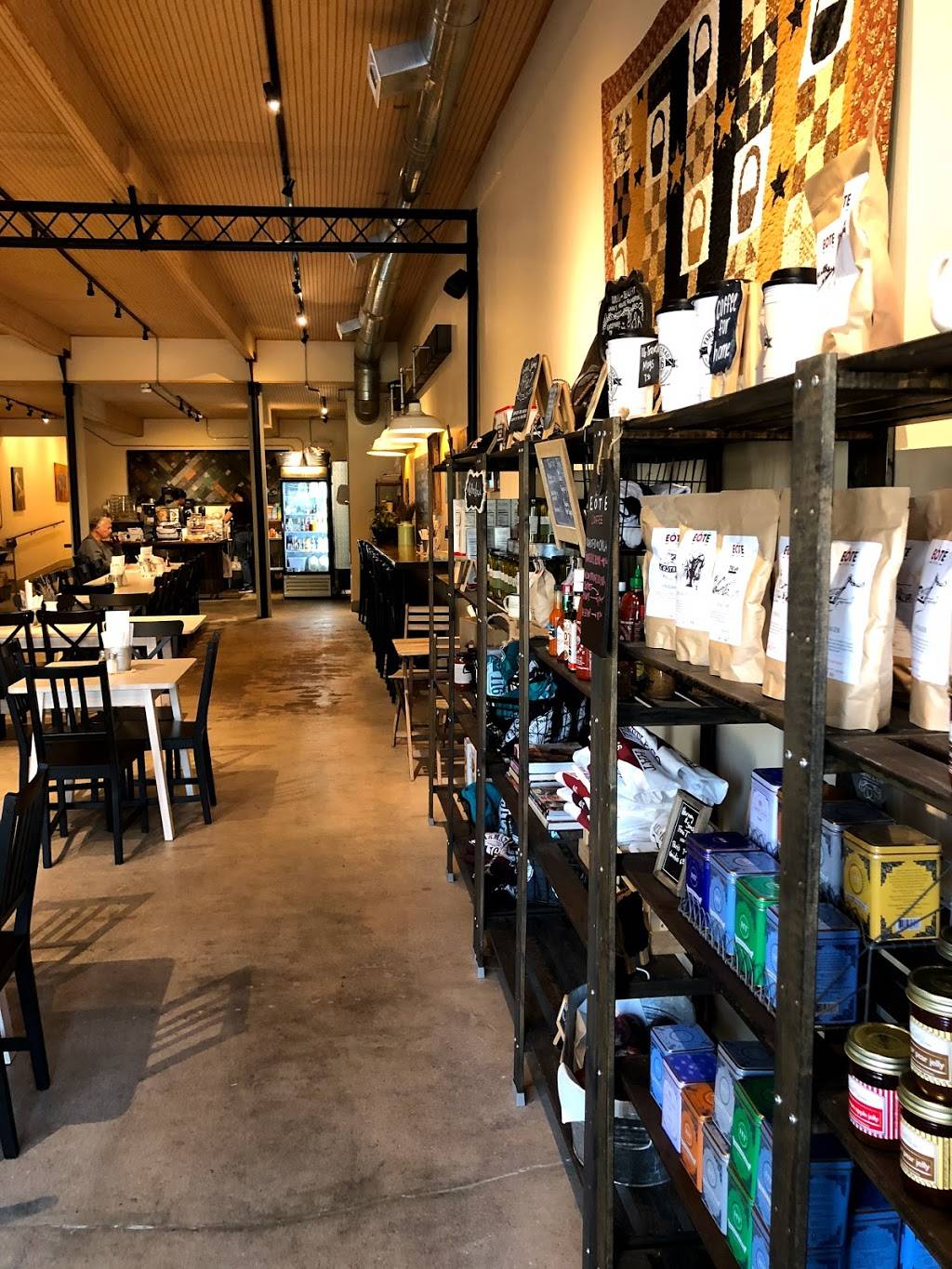 116 Farmstead Market & Table | restaurant | 116 S Main St, Luther, OK 73054, USA | 4052346042 OR +1 405-234-6042