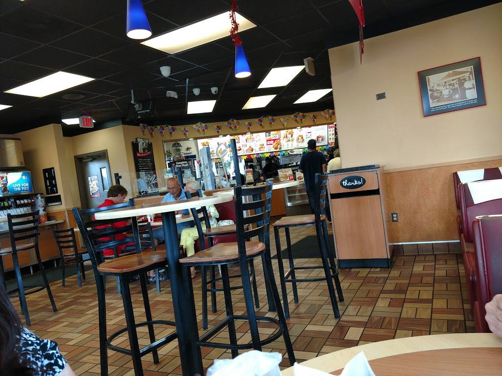 KFC | restaurant | 25320 Gratiot Ave, Roseville, MI 48066, USA | 5867728400 OR +1 586-772-8400