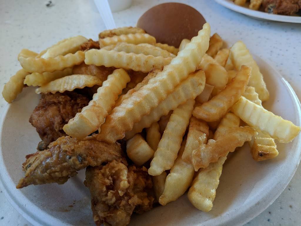 Maryland Fried Chicken | restaurant | 315 S Alexander St, Plant City, FL 33566, USA | 8137529200 OR +1 813-752-9200