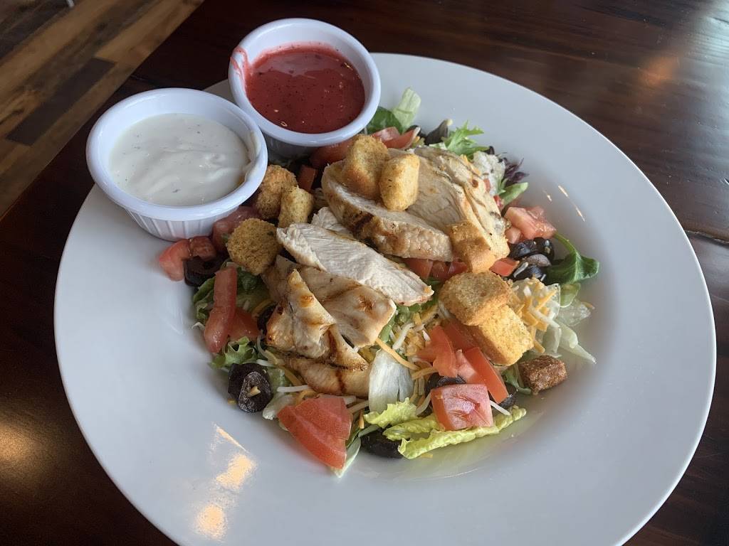 Mavericks Steak & Cocktails | restaurant | 500 Division St, Waite Park, MN 56387, USA | 3206407998 OR +1 320-640-7998