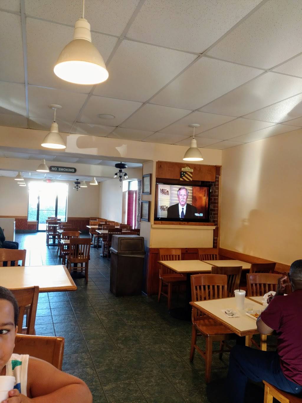 American Deli | restaurant | 2004 Auburn Ave #1708, Columbus, GA 31906, USA | 7065684895 OR +1 706-568-4895