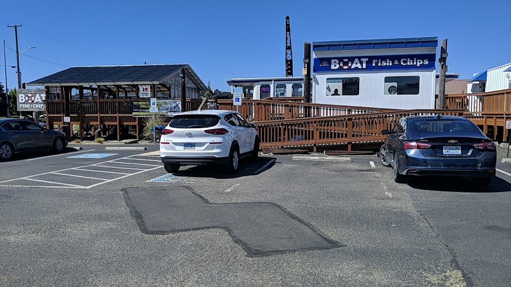 The Boat Fish & Chips | restaurant | 102 Hall Ave, Coos Bay, OR 97420, USA | 5418089500 OR +1 541-808-9500