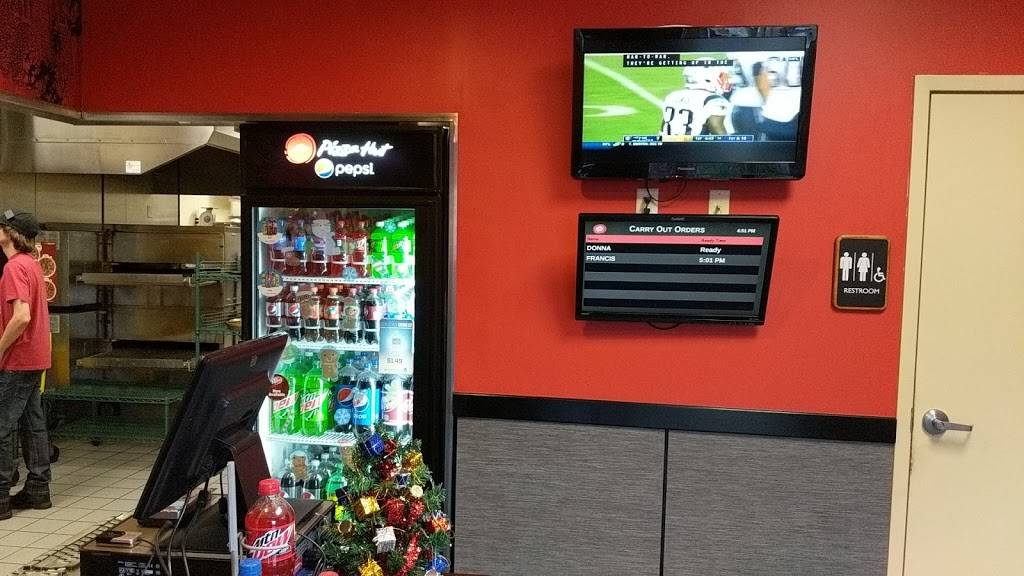 Pizza Hut | restaurant | 7191 Broad St, Brooksville, FL 34601, USA | 3527964040 OR +1 352-796-4040