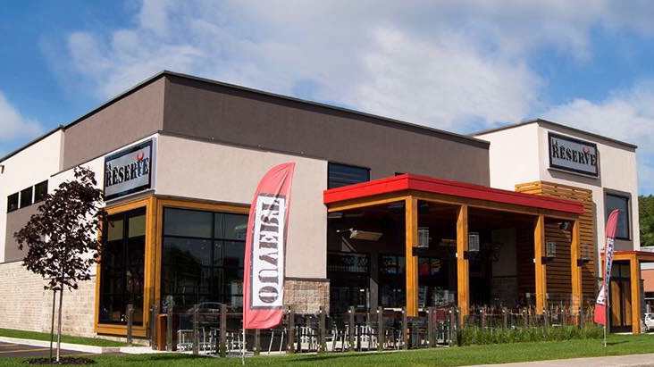 Brasserie La Réserve | restaurant | 6000 Boulevard Arthur-Sauvé, Laval, QC H7R 3X7, Canada | 4506270340 OR +1 450-627-0340