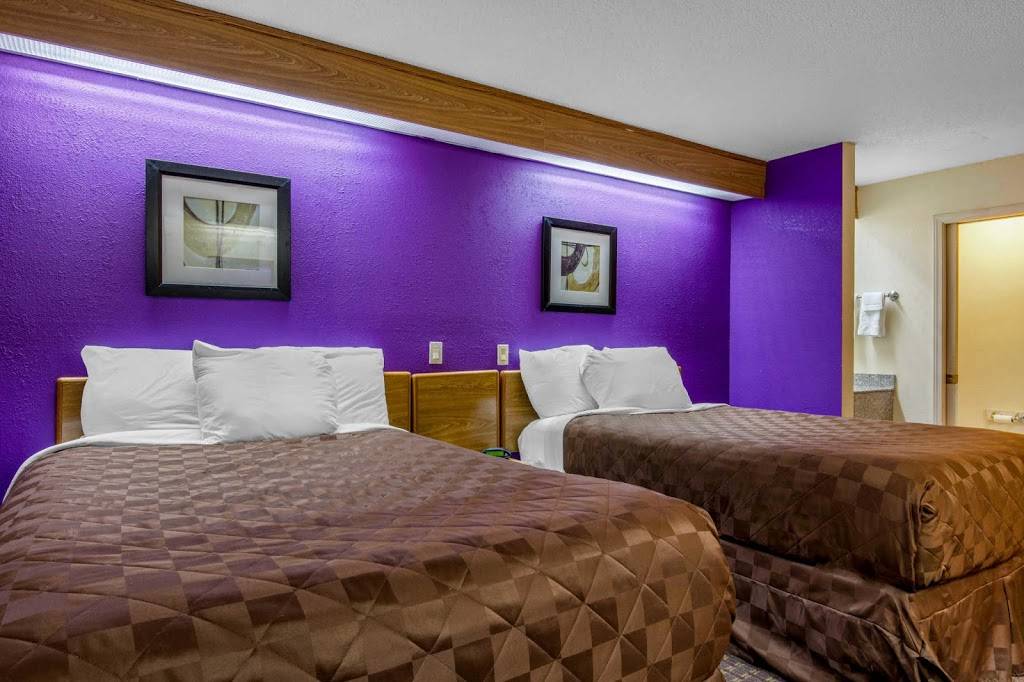 Rodeway Inn | restaurant | 5119 American Way, Memphis, TN 38115, USA | 9013634800 OR +1 901-363-4800