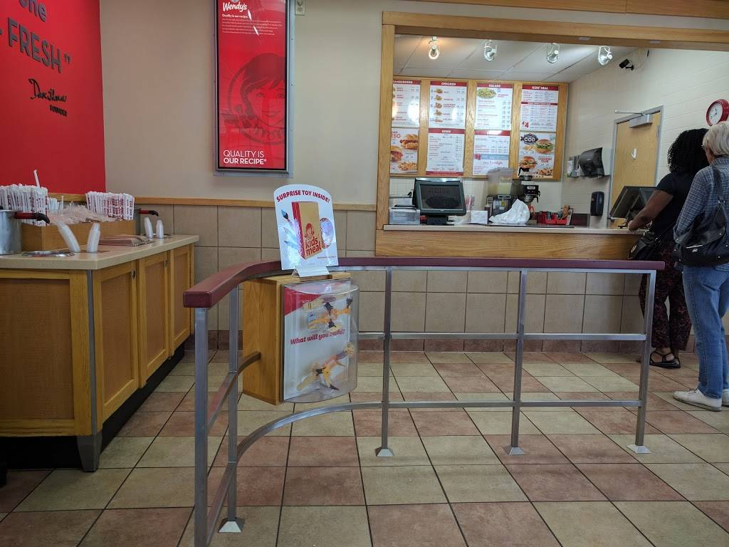 Wendys | restaurant | 4305 Bay Rd, Saginaw, MI 48603, USA | 9897923252 OR +1 989-792-3252