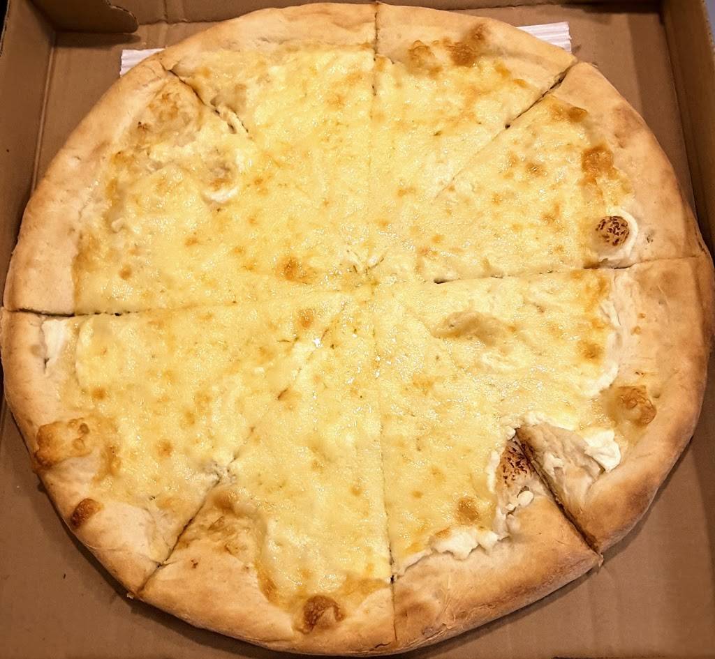 Vic & Deans Pizzeria Grill | restaurant | 409 W Wayne Ave, Wayne, PA 19087, USA | 6102250025 OR +1 610-225-0025