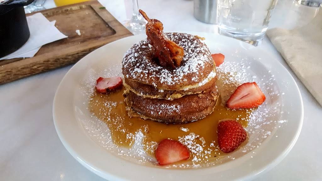 Hadleys Bar + Kitchen | restaurant | 260 S 4th St, Columbus, OH 43215, USA | 6142223022 OR +1 614-222-3022