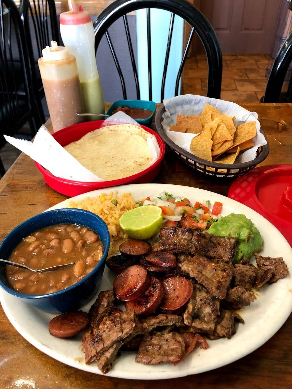 Caporal Restaurant | restaurant | Greenwood Dr, Corpus Christi, TX 78416, USA | 3613340559 OR +1 361-334-0559