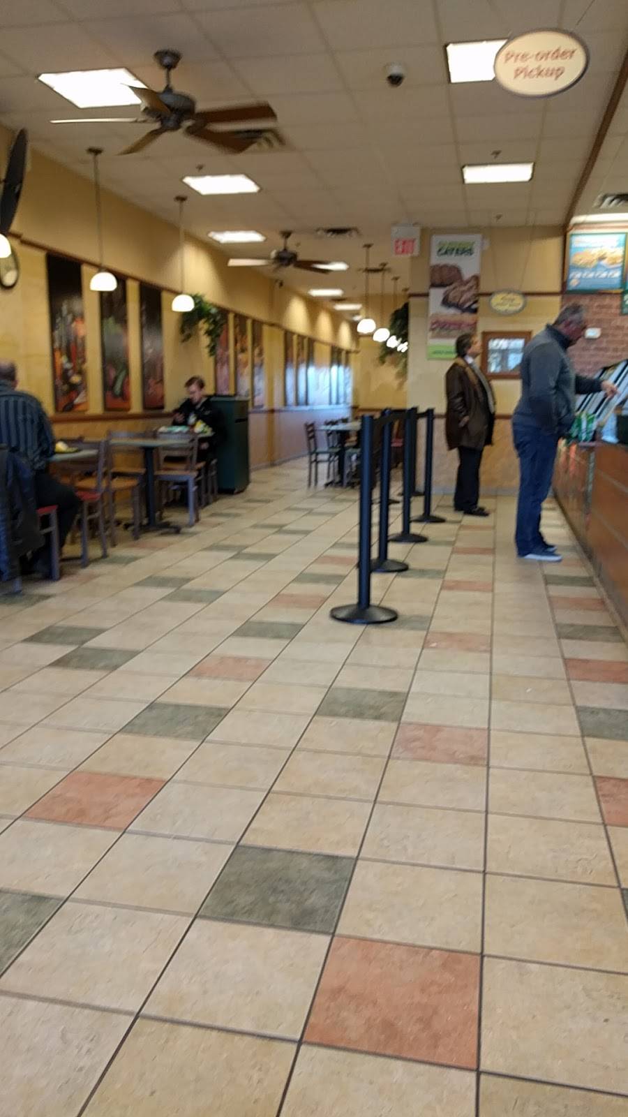 Subway | restaurant | 2325 Matheson Blvd E #2, Mississauga, ON L4W 5B3, Canada | 9056248822 OR +1 905-624-8822