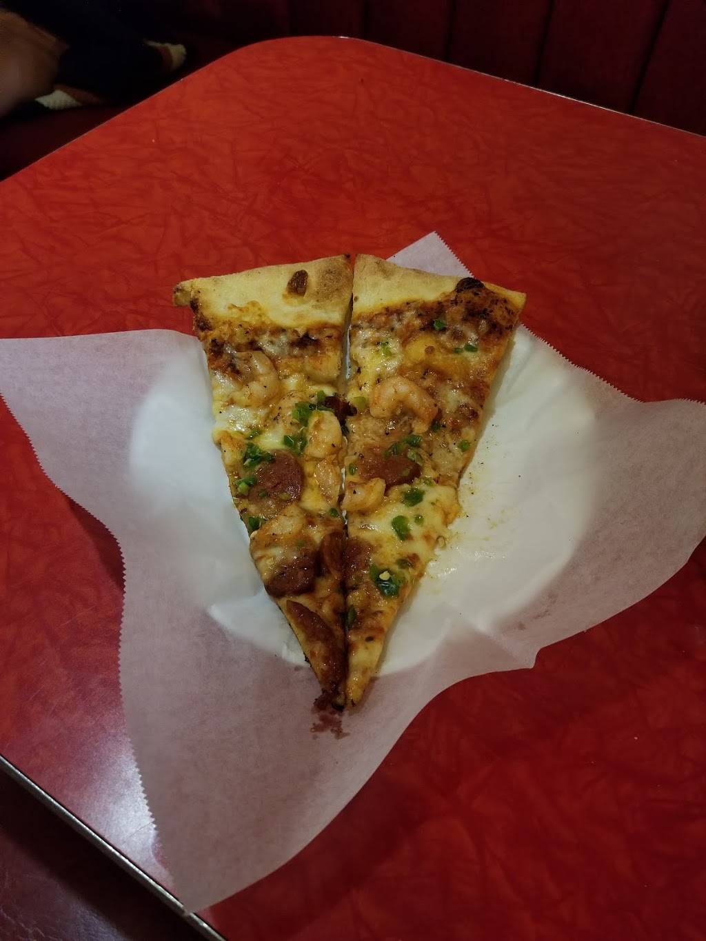 Two Boots Echo Park | meal delivery | 1818 Sunset Blvd, Los Angeles, CA 90026, USA | 2134132668 OR +1 213-413-2668