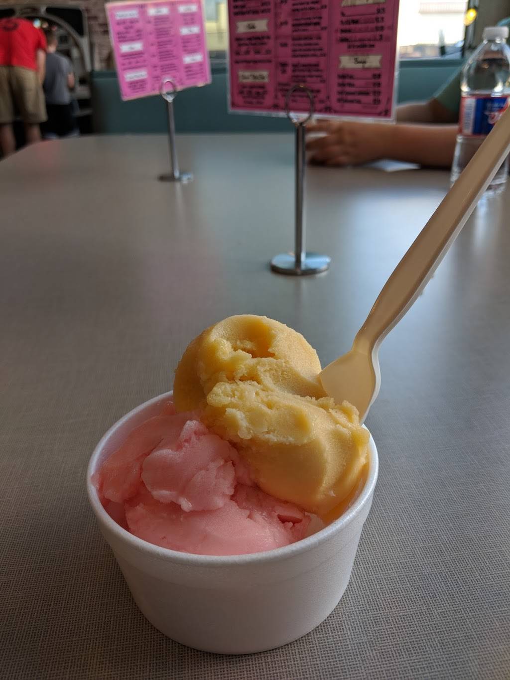 Odessa Creamery | restaurant | 209 S 2nd St, Odessa, MO 64076, USA | 8166532198 OR +1 816-653-2198