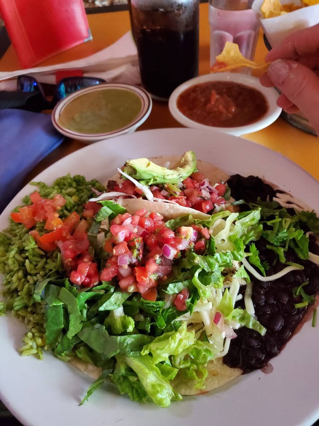 Mezcalitos Cantina | restaurant | 653 East Lake Dr, Decatur, GA 30030, USA | 4046870007 OR +1 404-687-0007