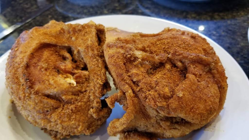 Jazzys Restaurant & Lounge | restaurant | 901 King St, Jacksonville, FL 32204, USA | 9048137178 OR +1 904-813-7178