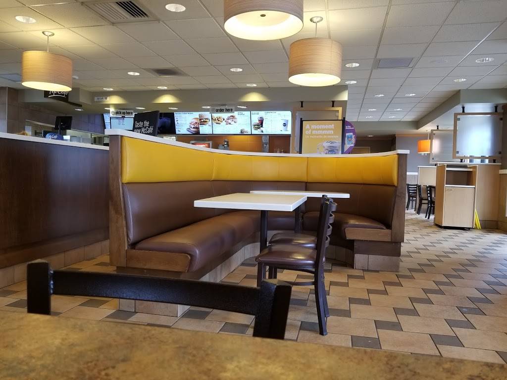 McDonalds | cafe | 39555 Six Mile Rd, Northville, MI 48167, USA | 7344203470 OR +1 734-420-3470