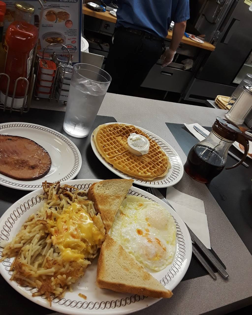 Waffle House | meal takeaway | 1021 Dillerville Rd, Lancaster, PA 17603, USA | 7172939036 OR +1 717-293-9036