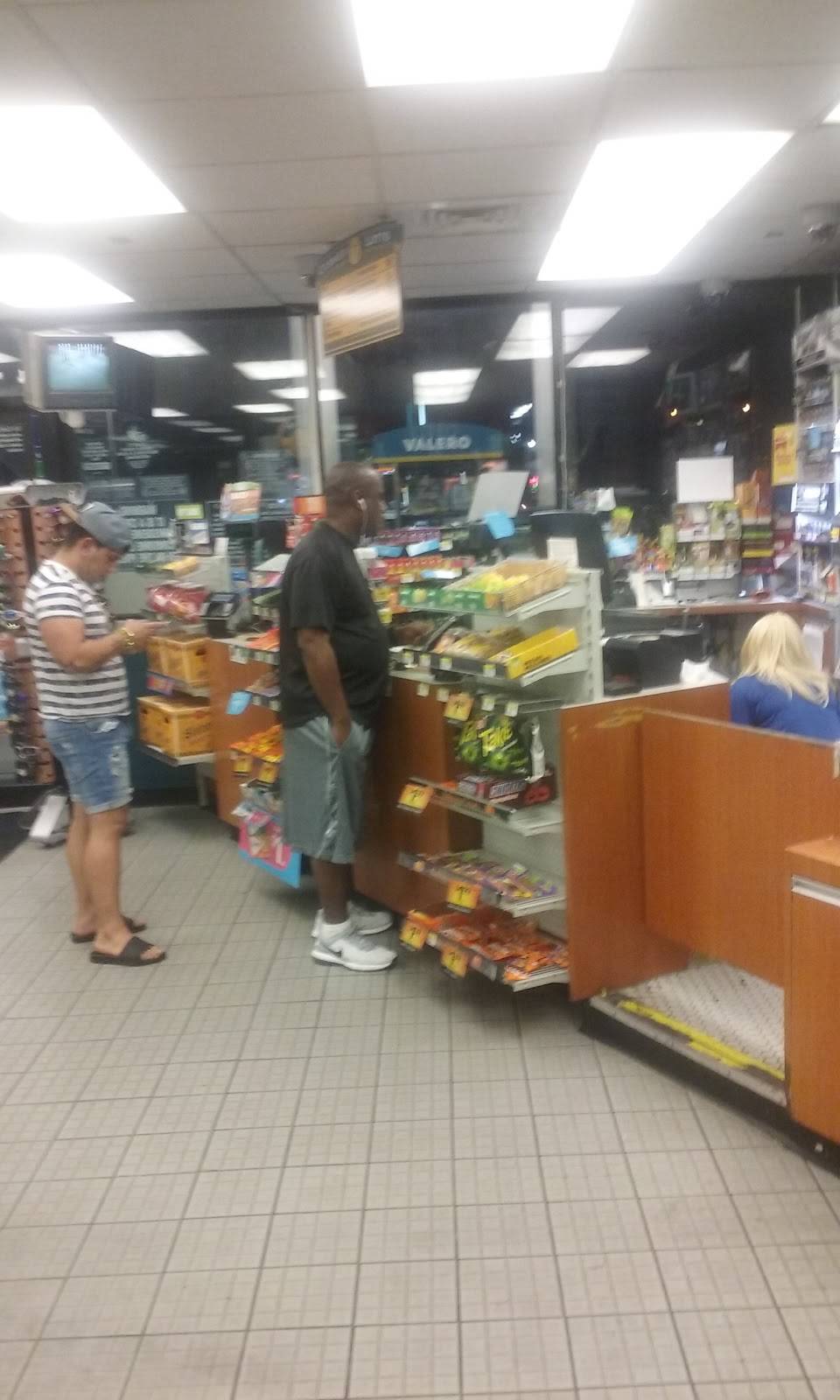 Circle K | cafe | 6666 W Sam Houston Tollway, Houston, TX 77041, USA | 7138494820 OR +1 713-849-4820