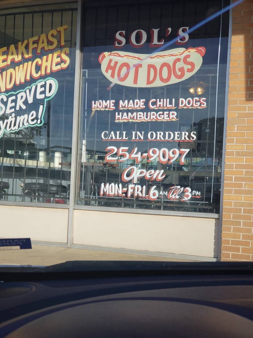 Sols Hot Dogs | restaurant | 3002 12th Ave N, Birmingham, AL 35234, USA | 2052549097 OR +1 205-254-9097