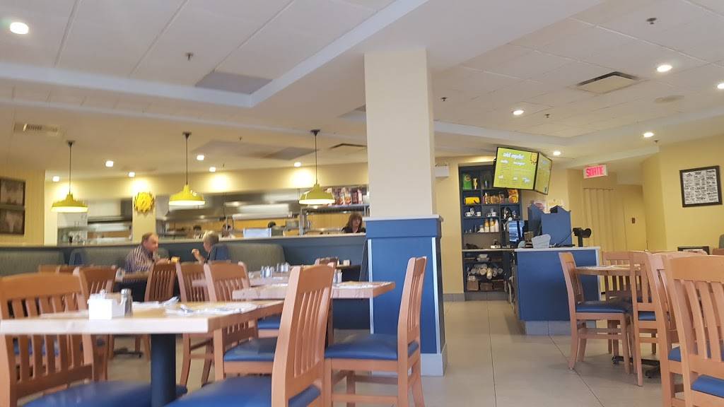 Cora | restaurant | 1020 Rte de lÉglise, Québec, QC G1V 3V9, Canada | 4186505205 OR +1 418-650-5205