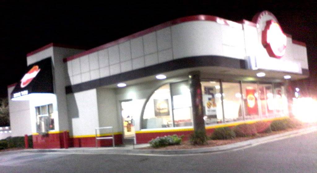 Krystal | restaurant | 2108 Sadler Rd, Fernandina Beach, FL 32034, USA | 9044911303 OR +1 904-491-1303