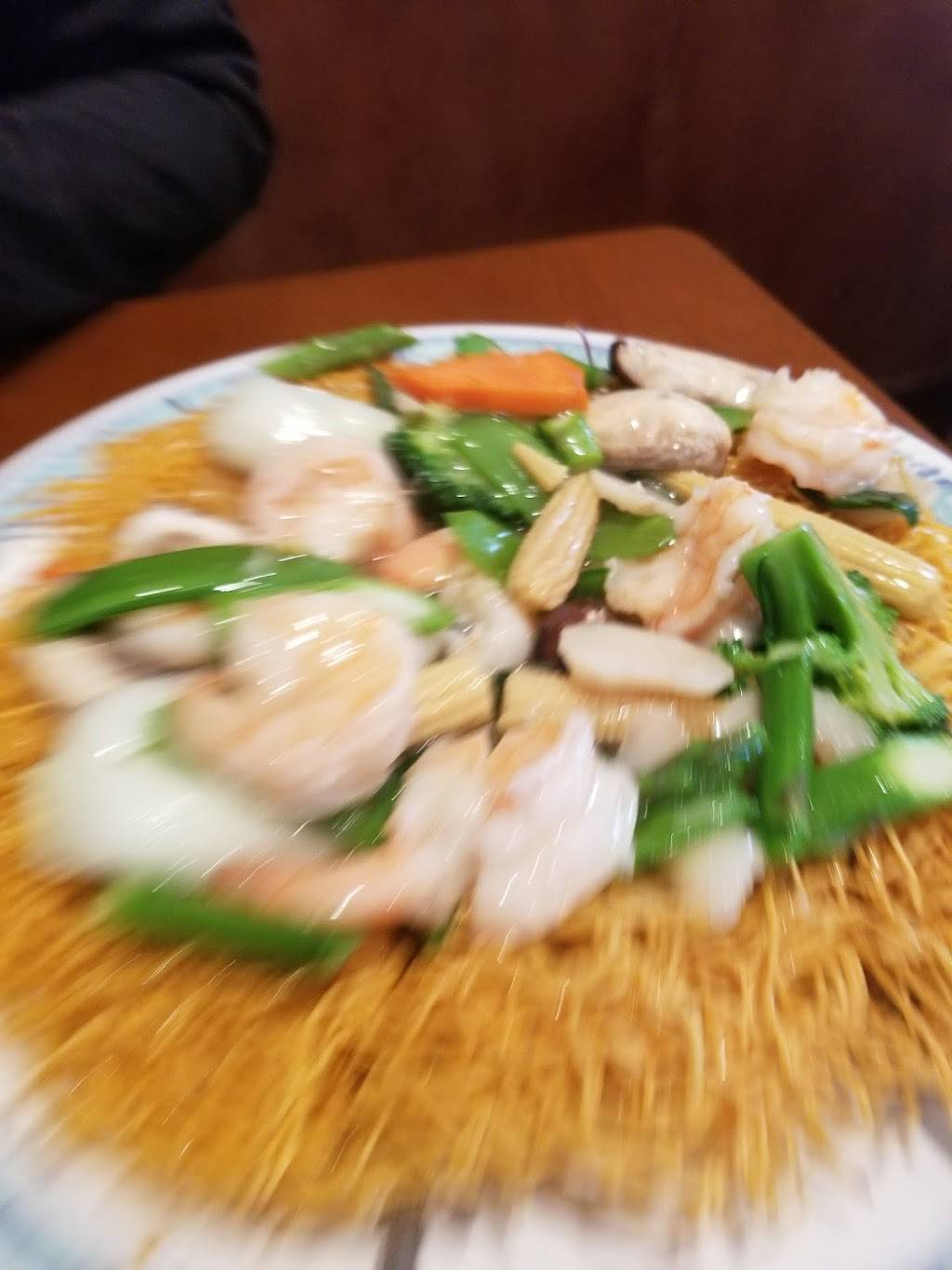 Hang Ah Dim Sum | restaurant | 2130 Armory Dr, Santa Rosa, CA 95401, USA | 7075767873 OR +1 707-576-7873