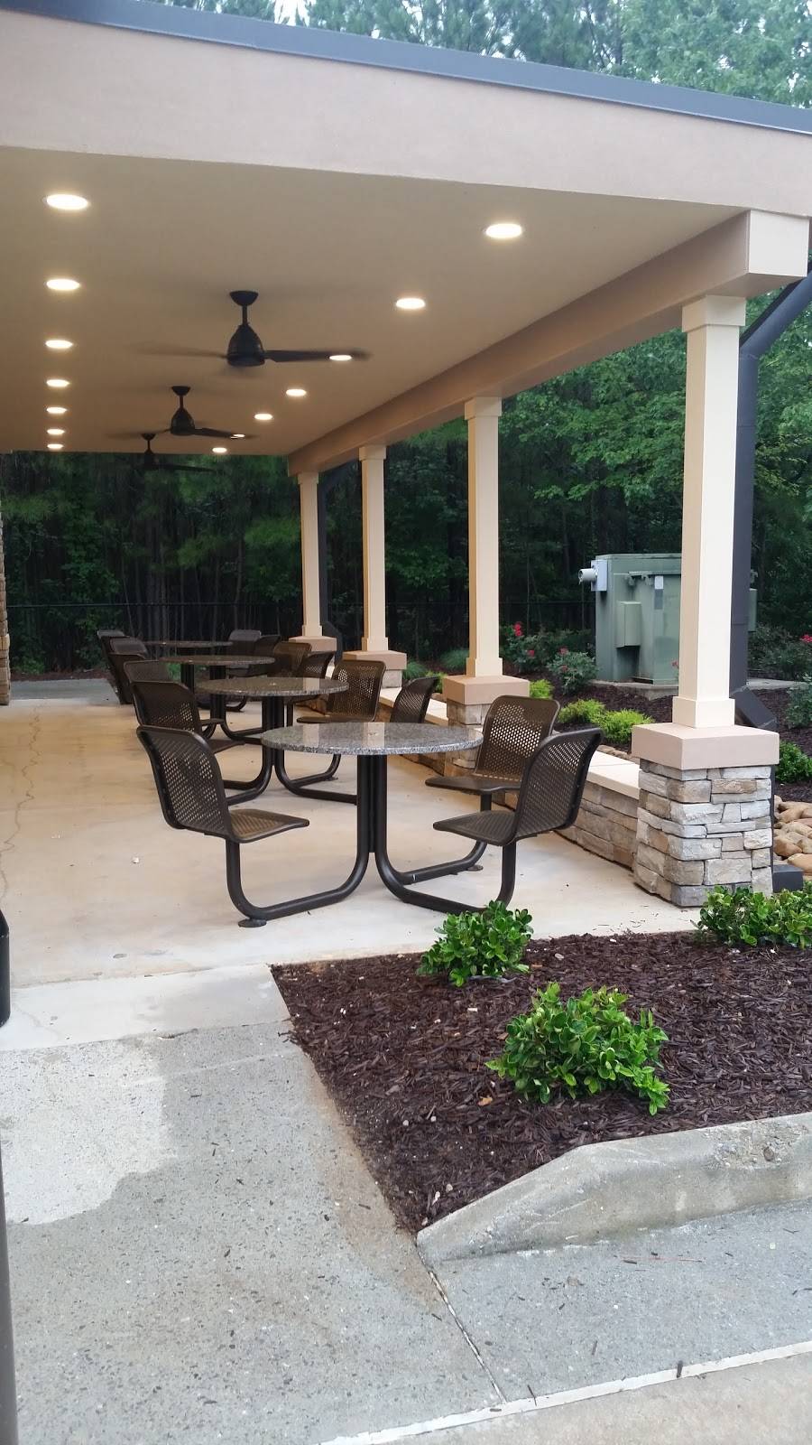 RaceTrac | bakery | 4414 Austell Rd, Austell, GA 30106, USA | 7707457644 OR +1 770-745-7644