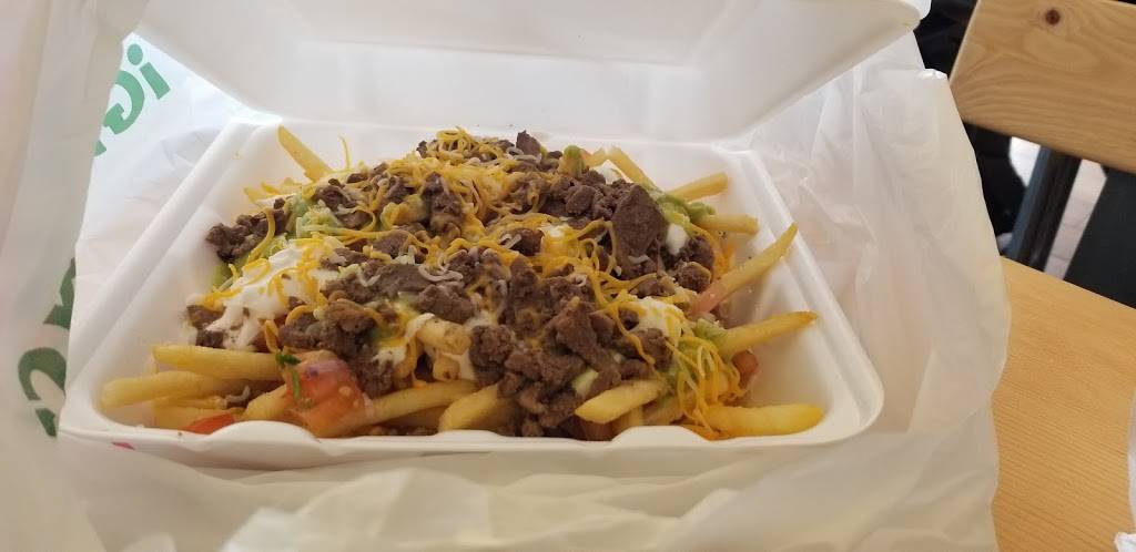 Nicos Mexican Food | restaurant | 4918 Newport Ave, San Diego, CA 92107, USA | 6192230230 OR +1 619-223-0230