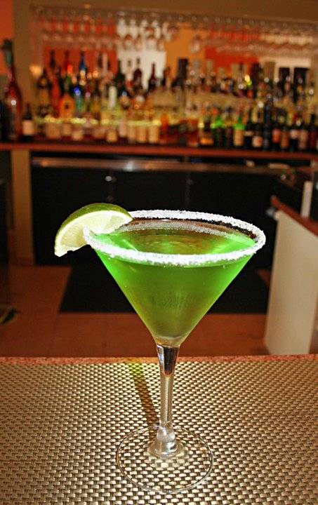 Savinos | restaurant | 449 Common St, Belmont, MA 02478, USA | 6174843499 OR +1 617-484-3499