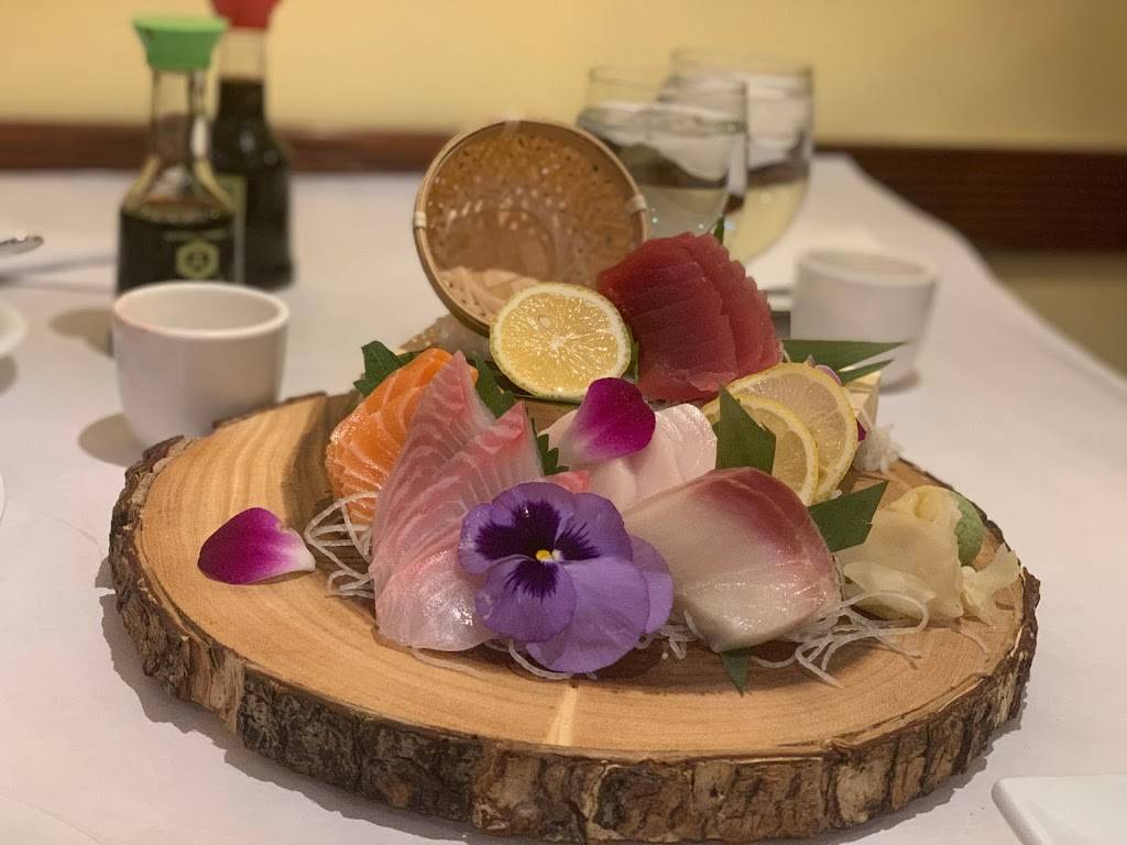 Yoshino | restaurant | 5440 Walnut St, Pittsburgh, PA 15232, USA | 4126877423 OR +1 412-687-7423