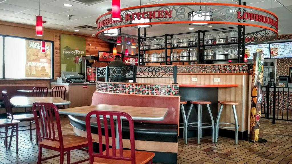 Popeyes Louisiana Kitchen | restaurant | 955 W South Blvd, Montgomery, AL 36105, USA | 3342814572 OR +1 334-281-4572
