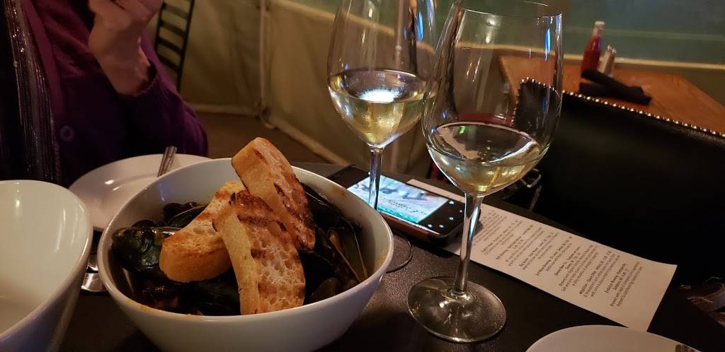 2nd Street Tavern | restaurant | 102 2nd St, Lewes, DE 19958, USA | 3026457755 OR +1 302-645-7755