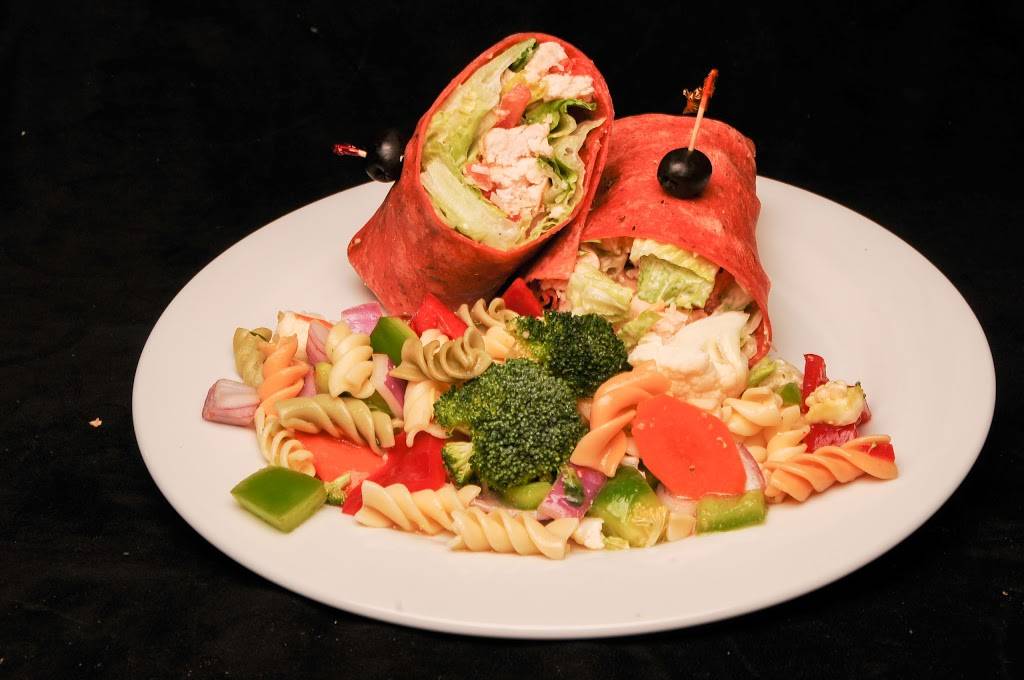 Sneakers American Grill | restaurant | 650 Laurel St, San Carlos, CA 94070, USA | 6508020177 OR +1 650-802-0177