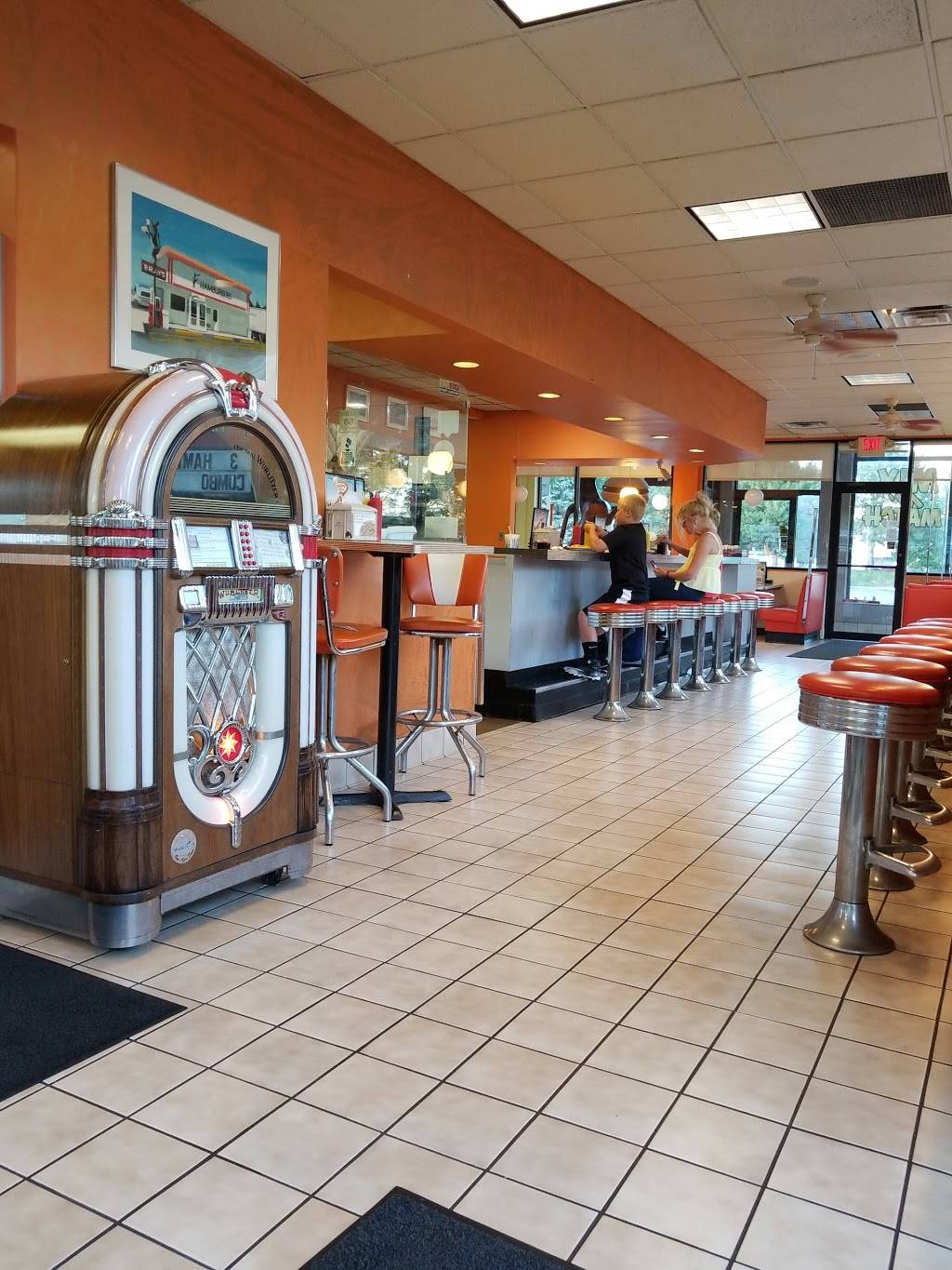 Brays Hamburgers | restaurant | 35650 Ford Rd, Westland, MI 48185, USA | 7347222950 OR +1 734-722-2950